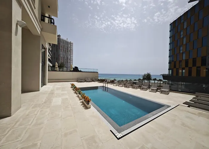 Invictus Hotel